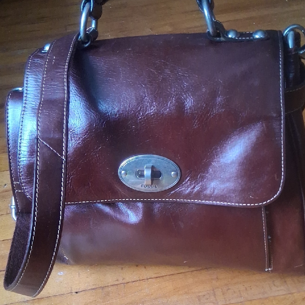 Vintage Fossil Turn Lock Crossbody
